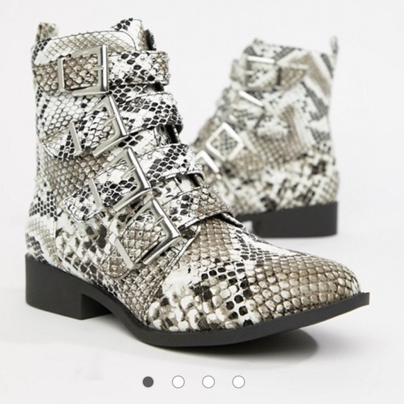 quiz wide fit silver sandals